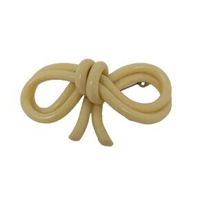 Antique 1920s Extruded Ivory Cream Celluloid Bow Shape Pin Brooch Flapper Girl